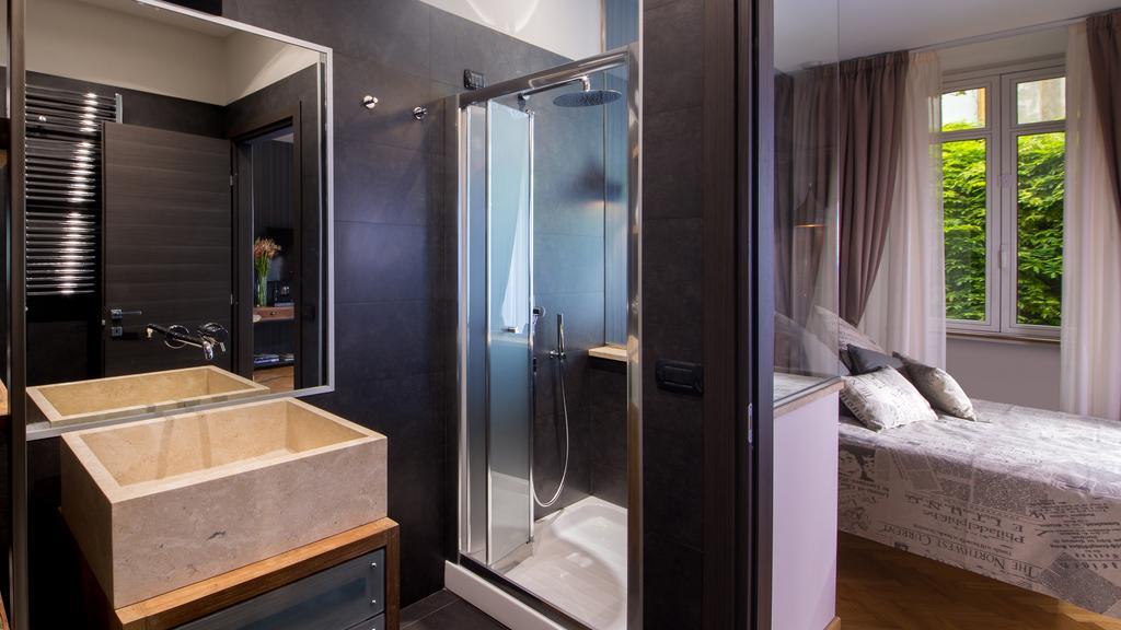 Qt Suites Roma Szoba fotó