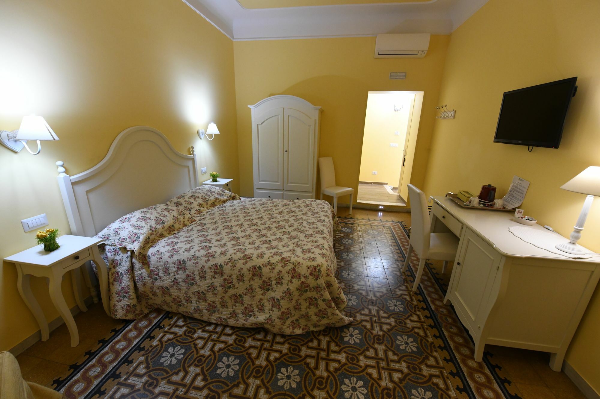 Qt Suites Roma Kültér fotó